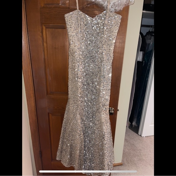 SOLD - Picture 2 of 6